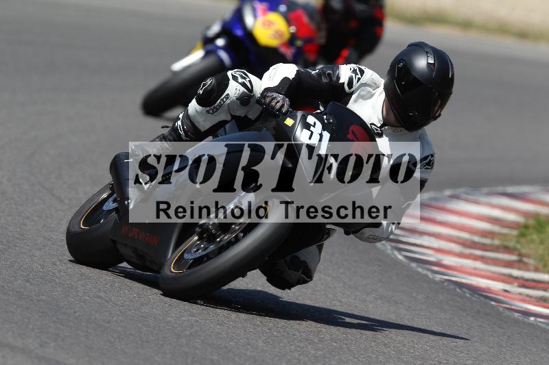 Archiv-2022/40 18.07.2022 Plüss Moto Sport ADR/Einsteiger/31